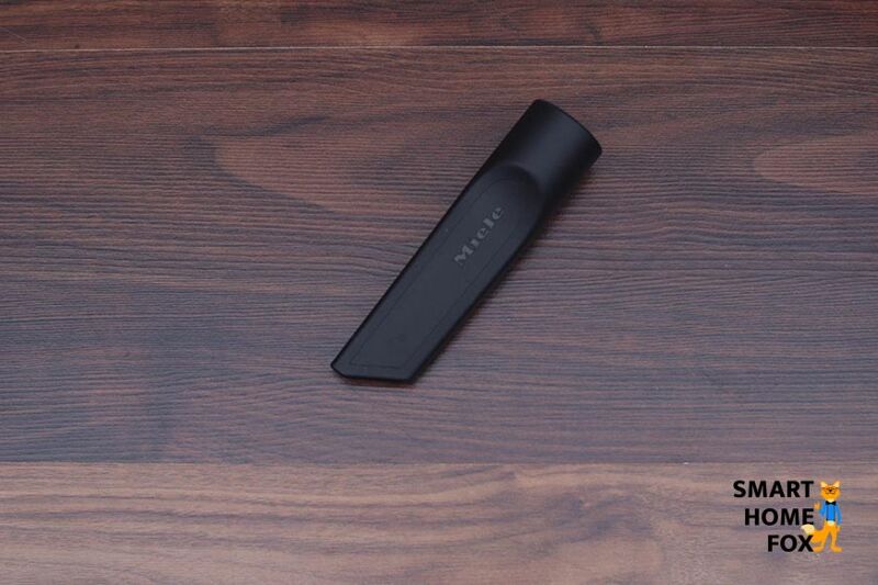 The crevice nozzle of the Miele Triflex